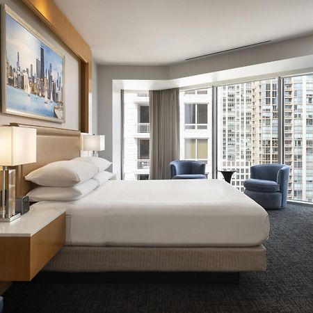Residence Inn By Marriott Chicago Downtown Magnificent Mile מראה חיצוני תמונה