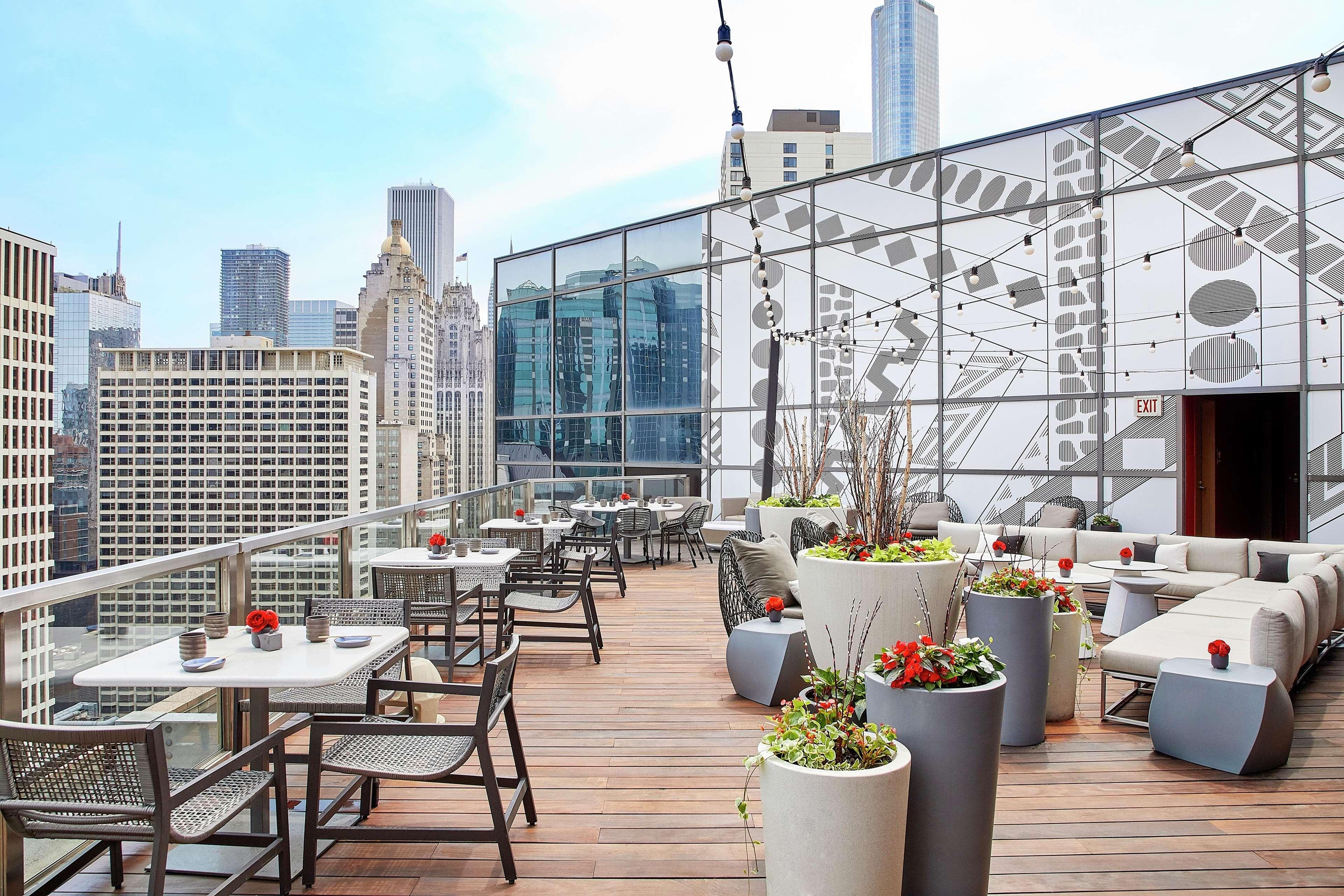 Residence Inn By Marriott Chicago Downtown Magnificent Mile מראה חיצוני תמונה