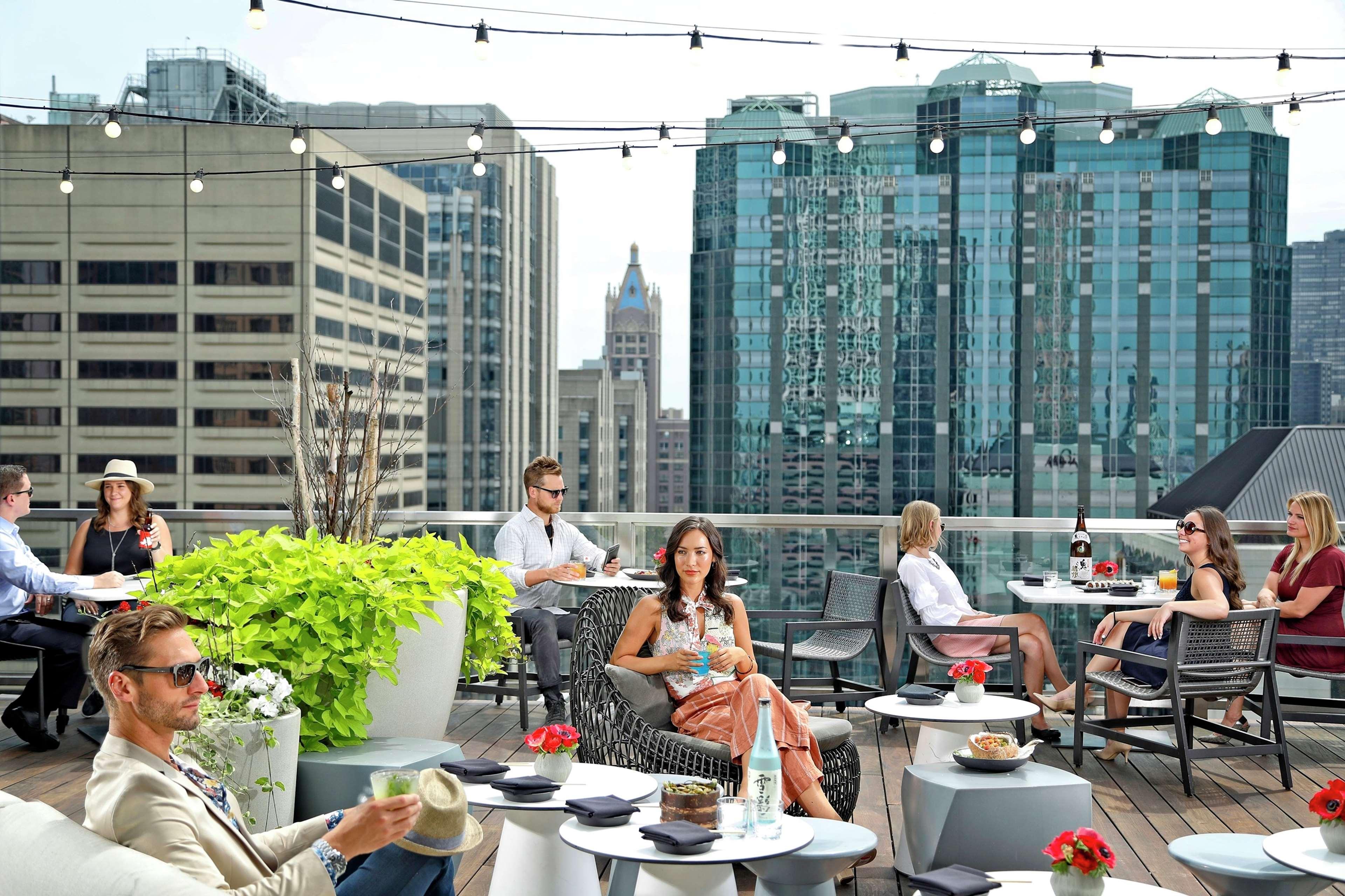 Residence Inn By Marriott Chicago Downtown Magnificent Mile מראה חיצוני תמונה