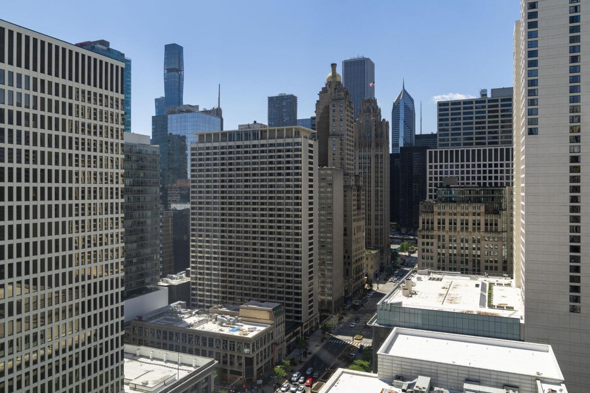 Residence Inn By Marriott Chicago Downtown Magnificent Mile מראה חיצוני תמונה