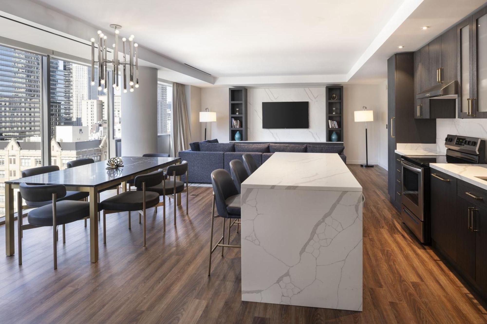 Residence Inn By Marriott Chicago Downtown Magnificent Mile מראה חיצוני תמונה