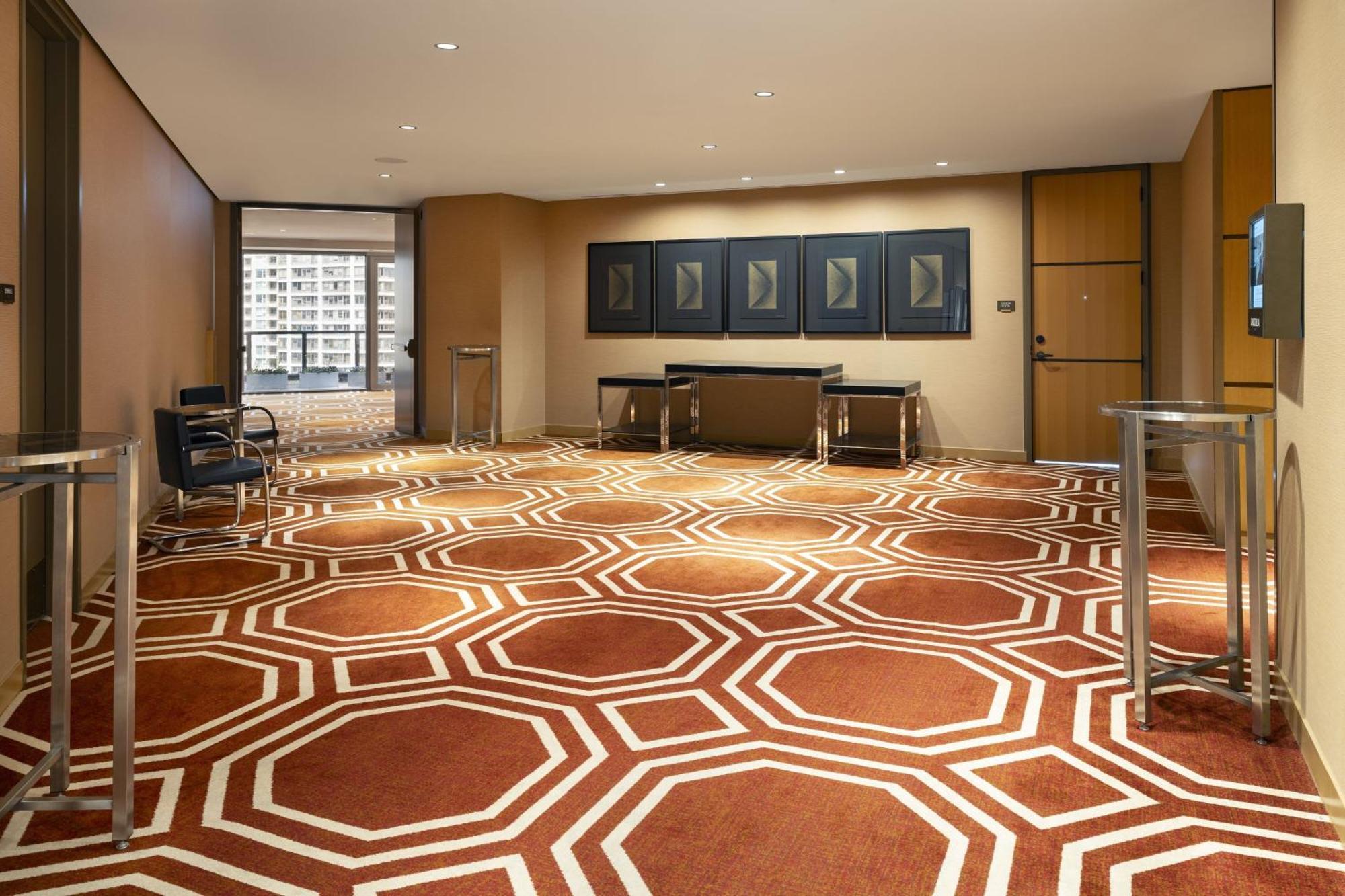 Residence Inn By Marriott Chicago Downtown Magnificent Mile מראה חיצוני תמונה